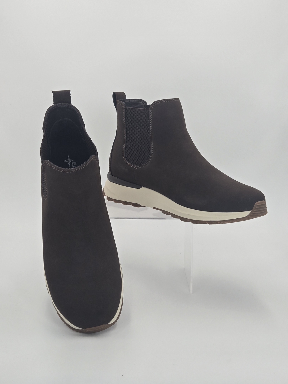 Eastland Woodford Brown Chelsea Ankle Bootie with Sneaker Soles Women's Size 9